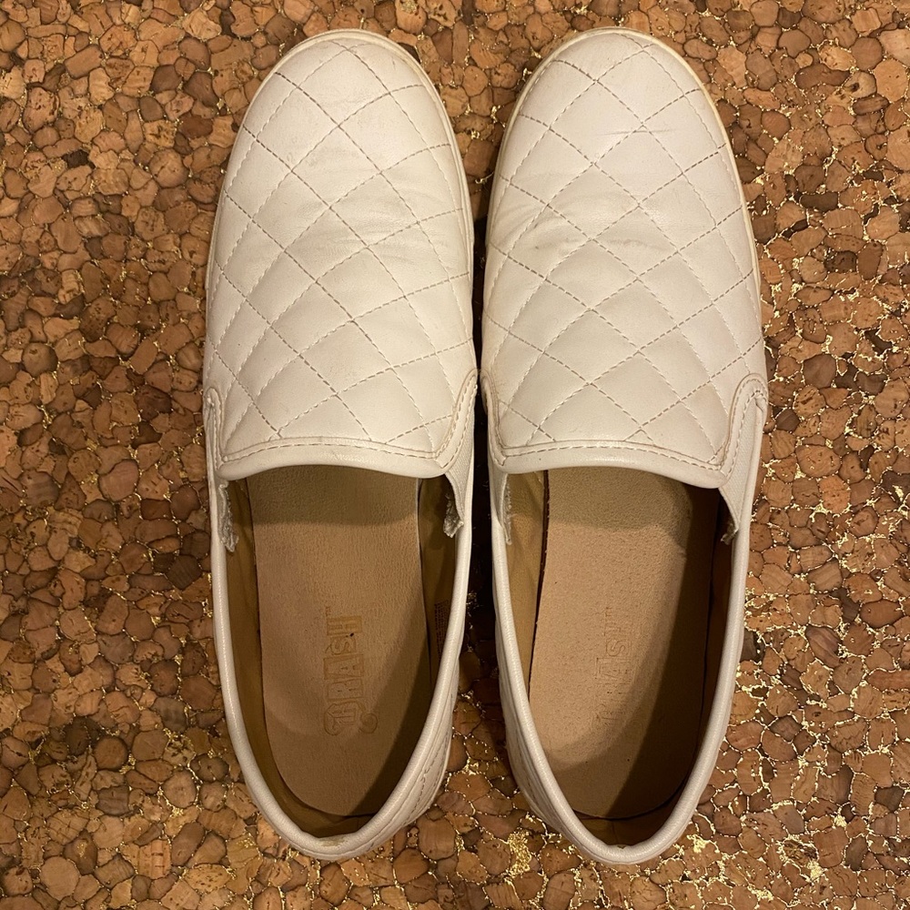 Women’s Slip On Sneakers